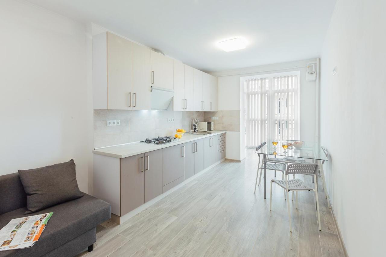 Domkolviv Apartment